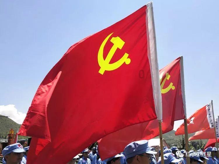 如果辞职了不马上给办离职怎么办要等到下个月才能办？游戏画面